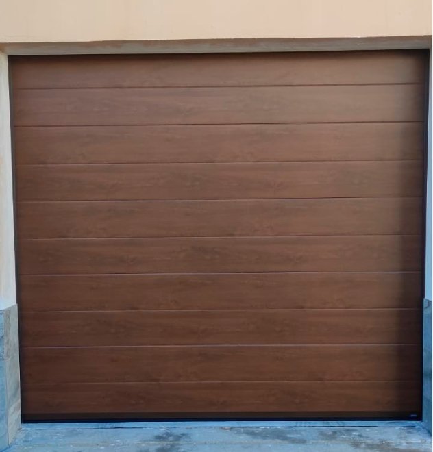 Puertas seccionales metálicas